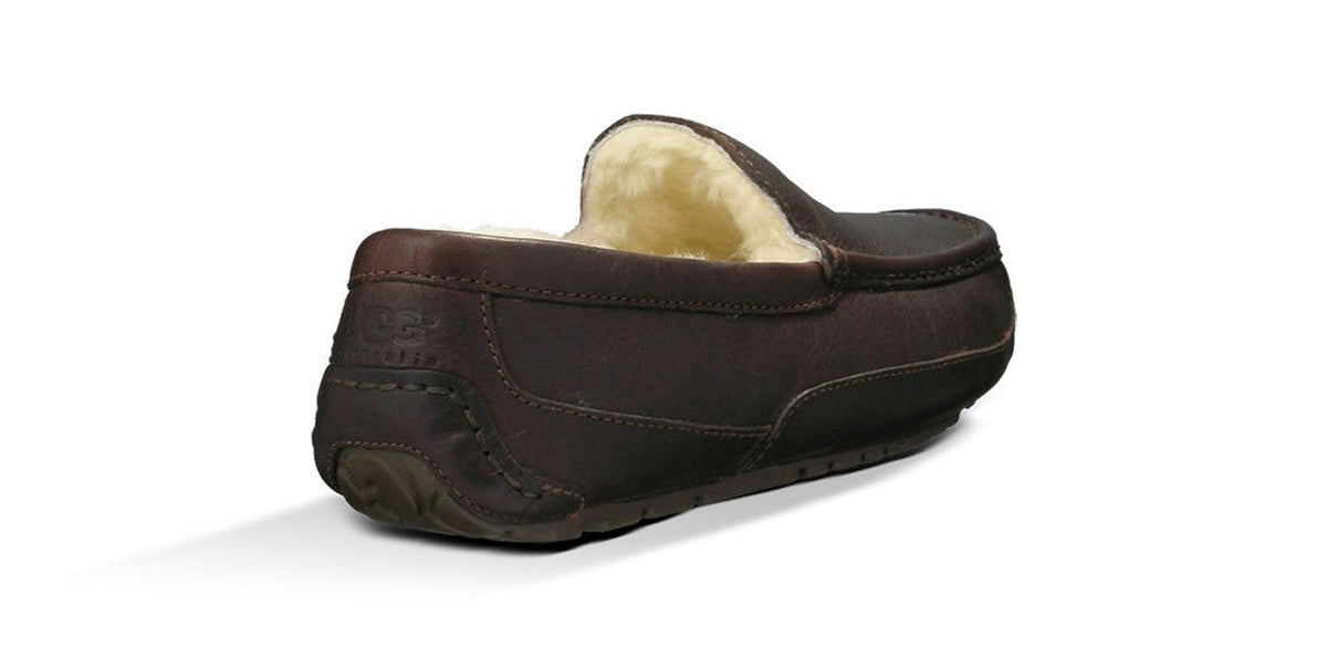UGG Men's Ascot Leather