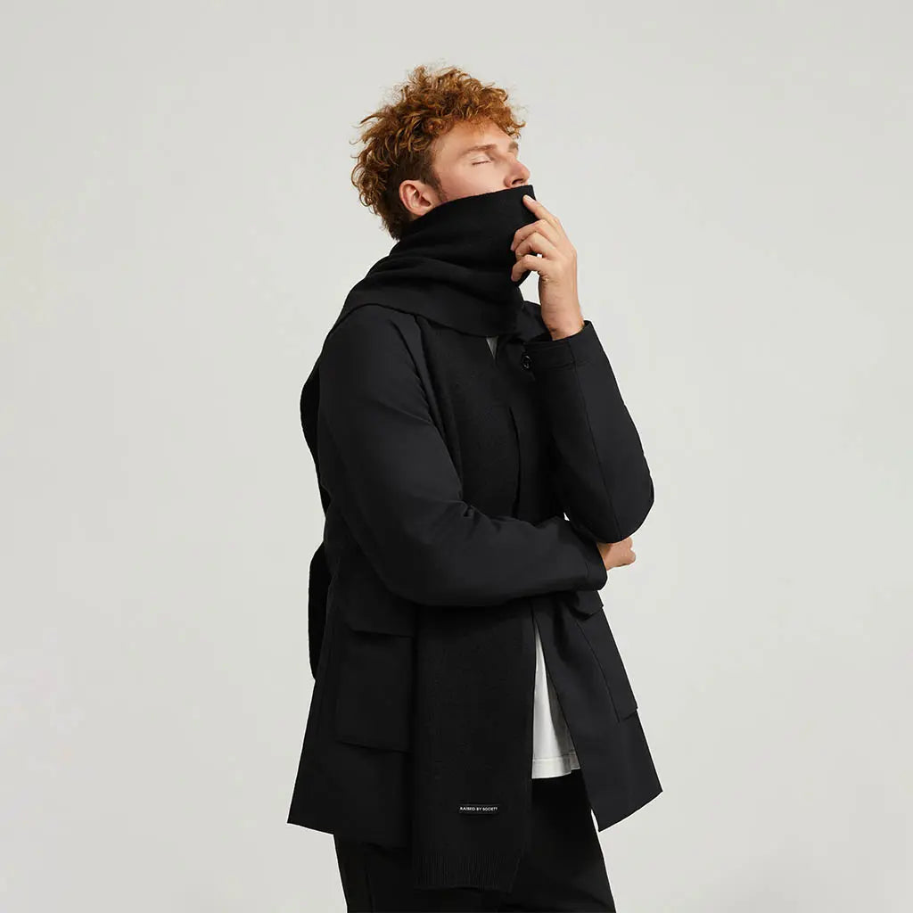 BLACK WOOL BUNDLE