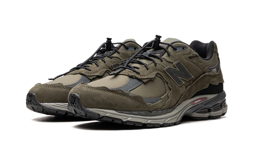 2002R "Protection Pack - Dark Moss" M2002RDN