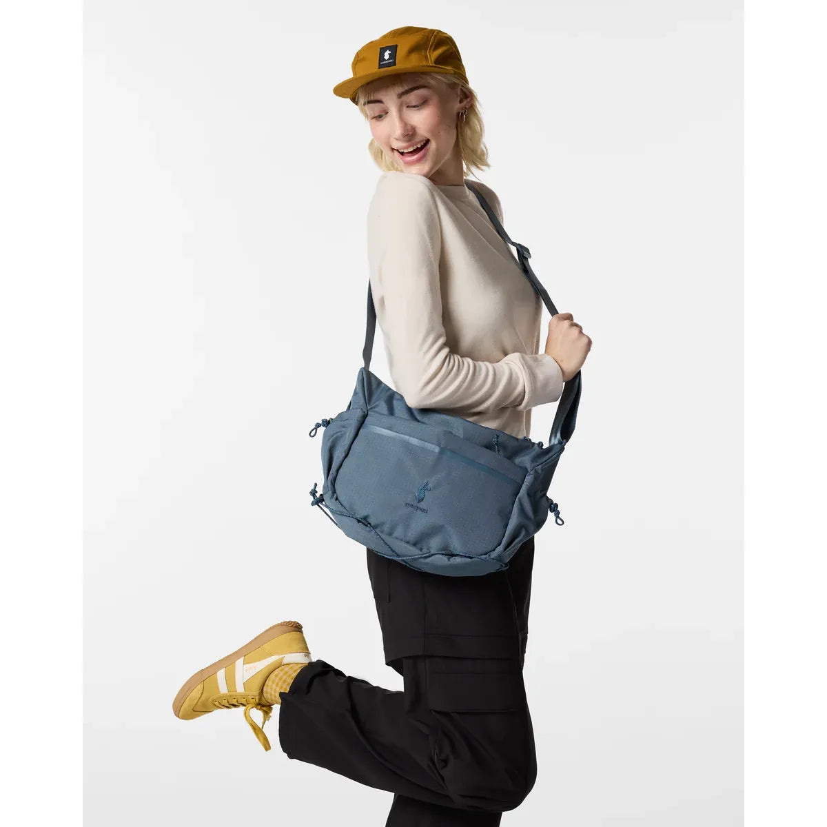 Cotopaxi Viaje 9L Shoulder Bag